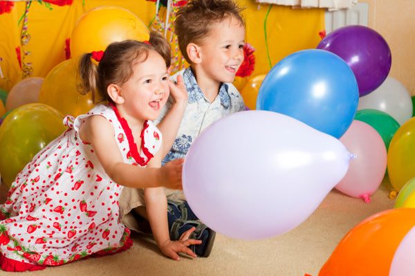 Read more about the article Ý tưởng thú vị cho bữa tiệc bóng bay dành cho trẻ em